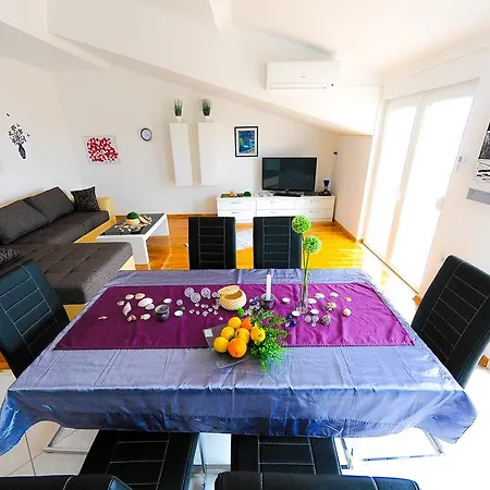 Apartament Gudelj *