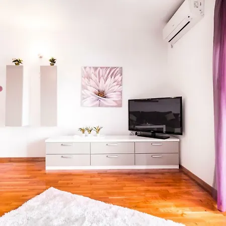 Apartament Gudelj *